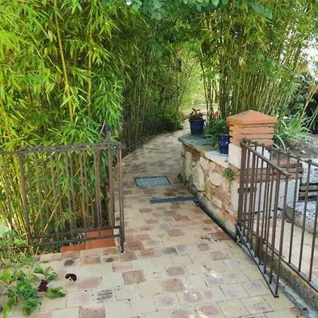 بيت للعطل De La Fontaine *