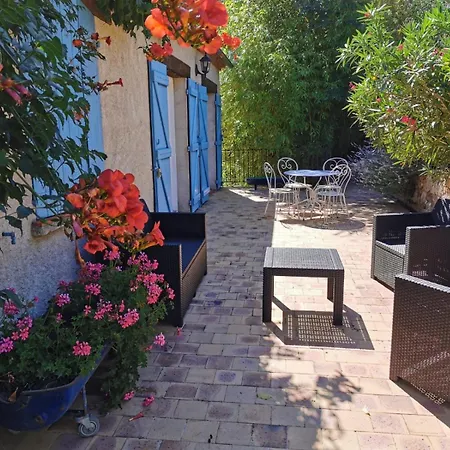 Holiday home De La Fontaine